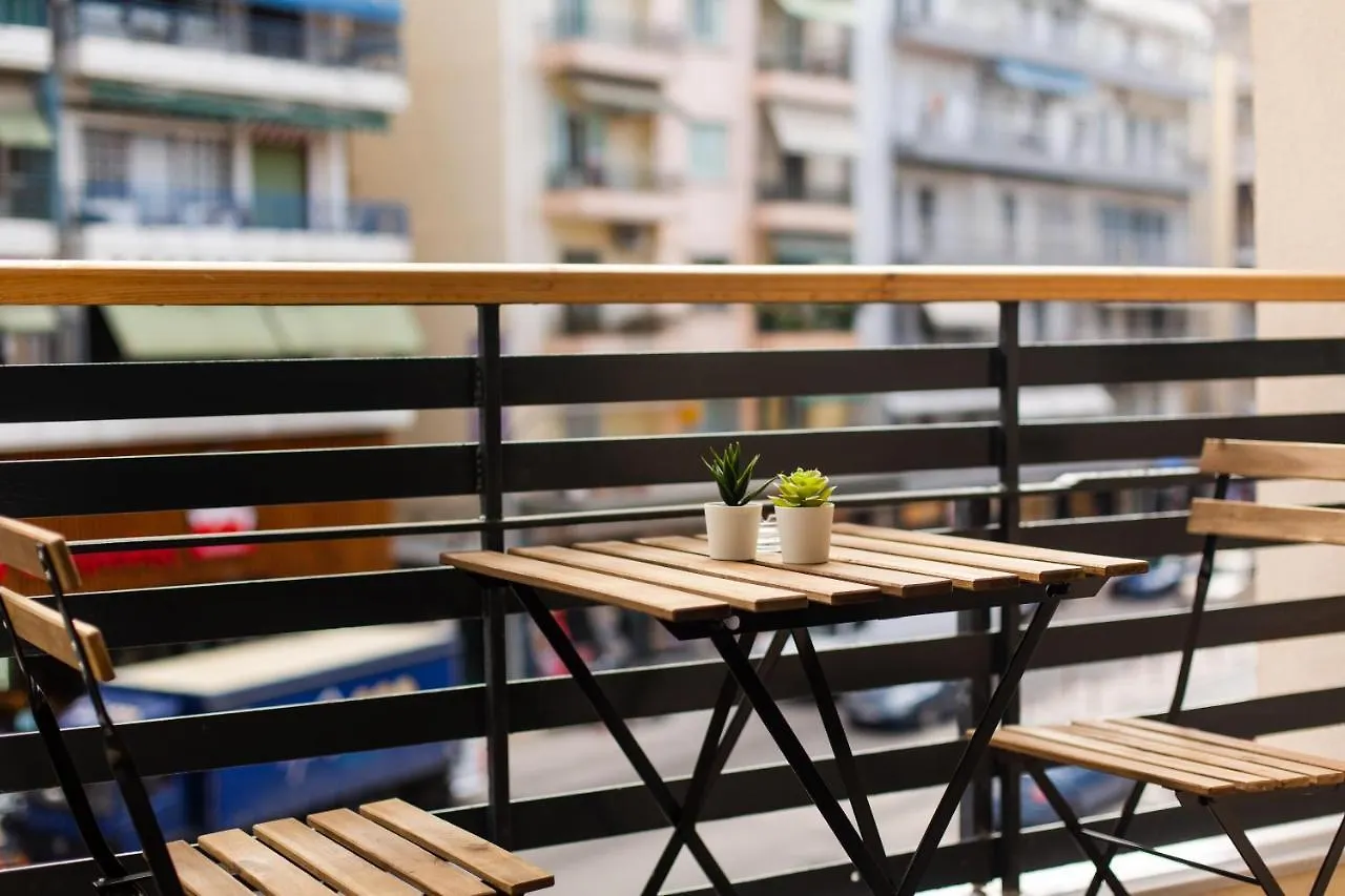Leone Suites Saloniki