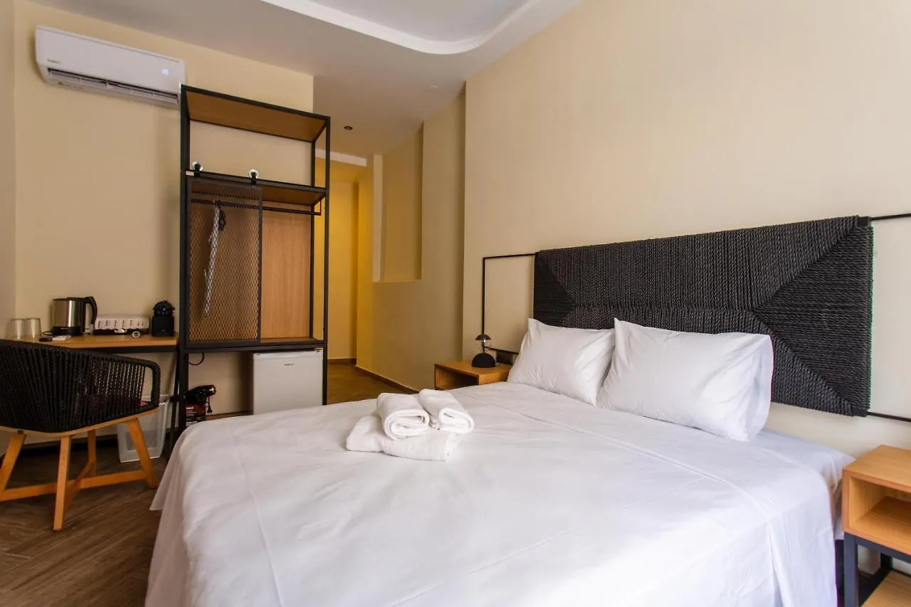 Leone Suites Saloniki Apartament