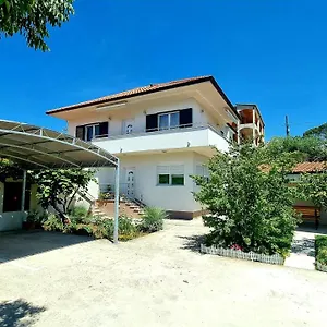 Bava Trogir
